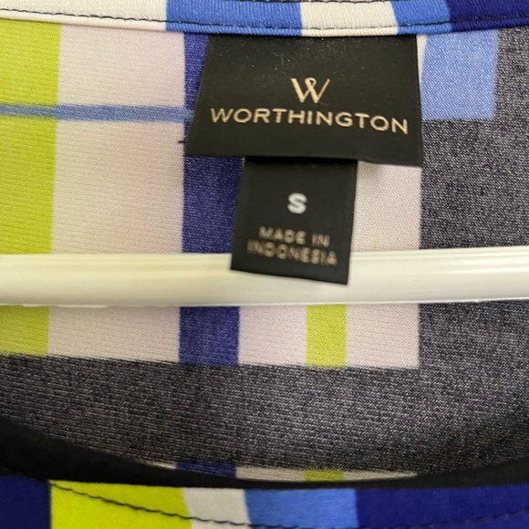 WORTHINGTON cold shoulder top - Picture 9 of 10